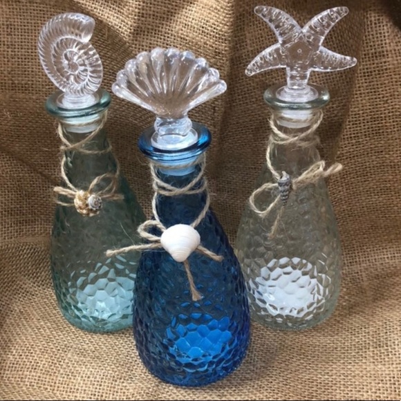 Beach Pebble Texture Seaside Glass set 3 Bottles decor - Picture 2 of 10